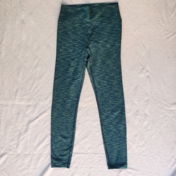 OV FreeForm 7/8 leggings - Picture 2 of 8